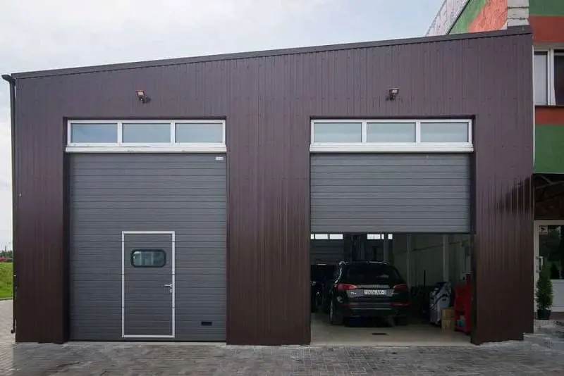 Промышленные ворота для СТО